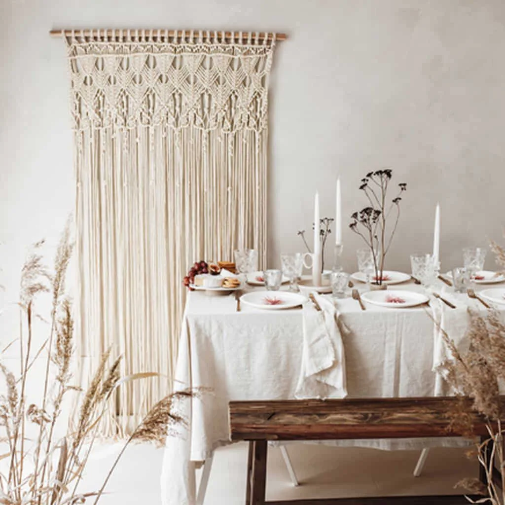 Bryllupsdrøm Makramé – Bohemsk veggdekor i offwhite (94,5 × 171 cm)