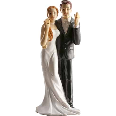 Kaketopp - Brudeparet viser frem gifteringene | bilde 1